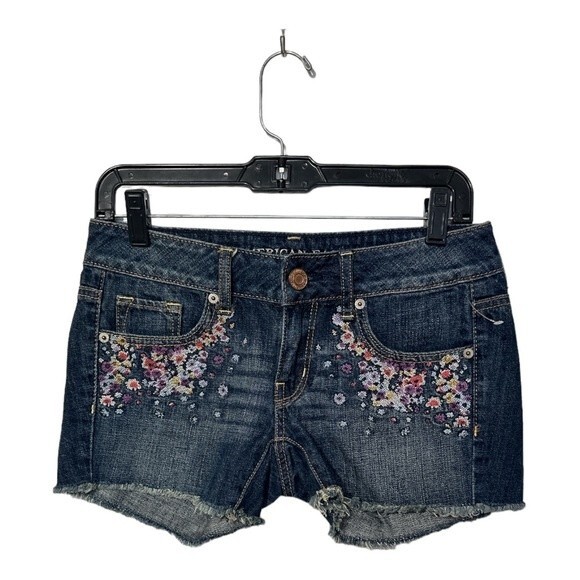American Eagle Outfitters Embroidery Denim Shorts Size 2 - Picture 1 of 7